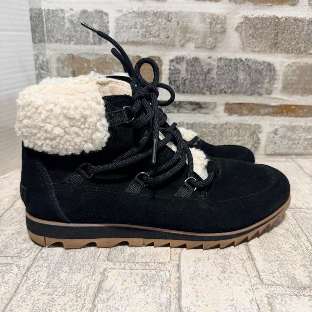 Sorel Women's Black Boots
